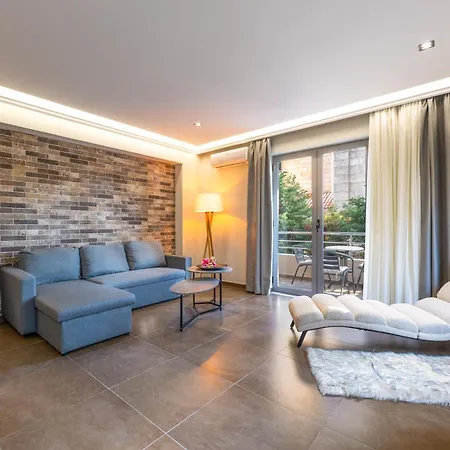 Italicon I Apartmán